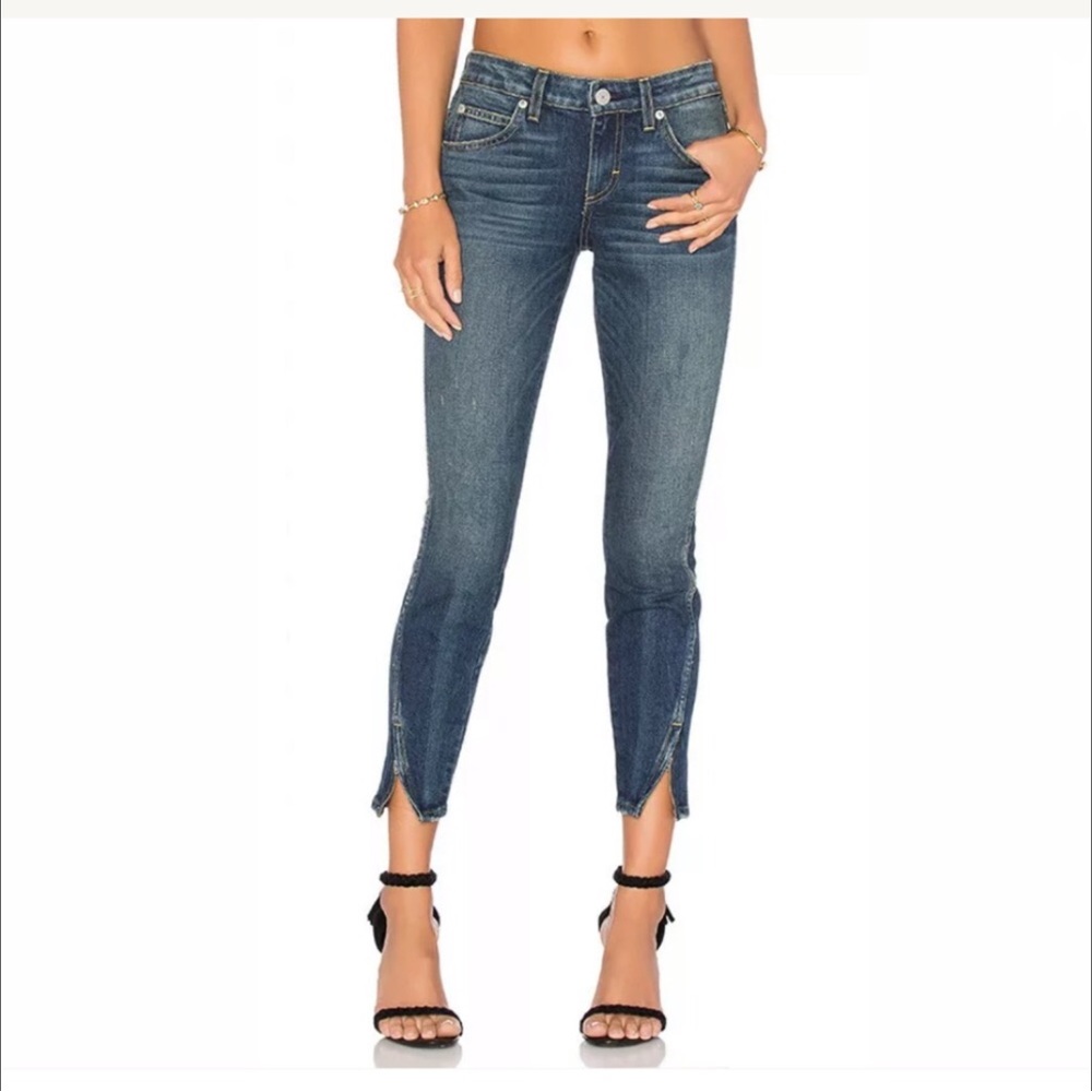 AMO Twist Zip Skinny Denim Jeans in Sapphire